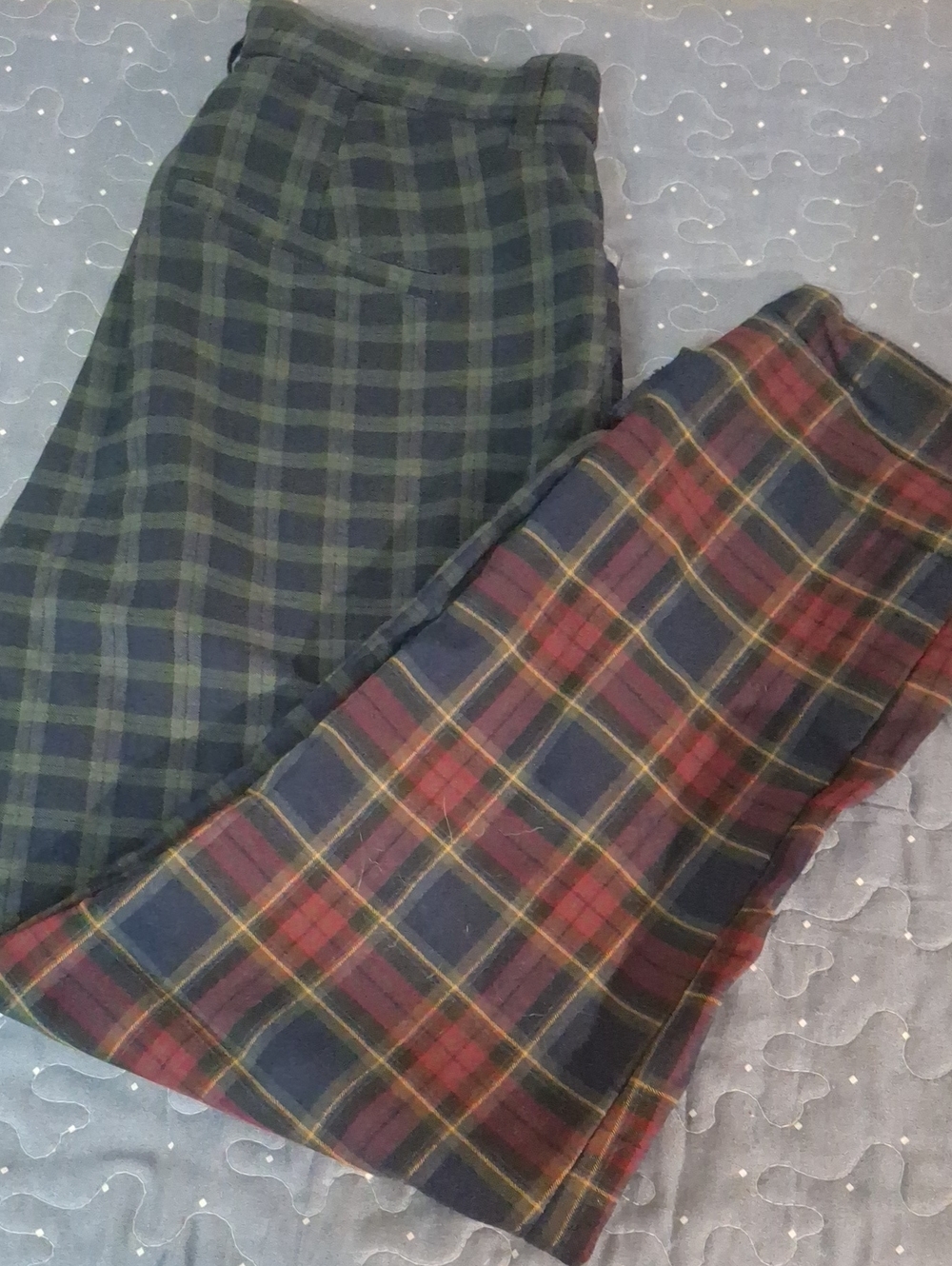 Hollister Ultra High Rise Plaid Pants size medium